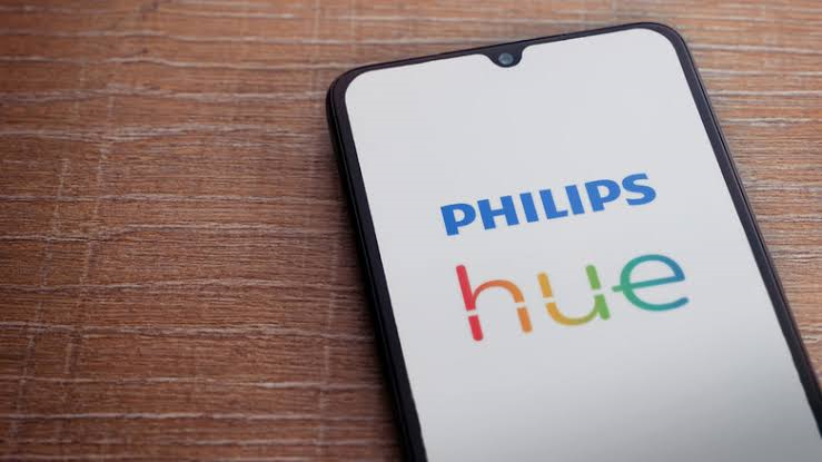 Philips Hue Canada Review 2026: Smart Lighting, Features, Deals and Shopping Guide